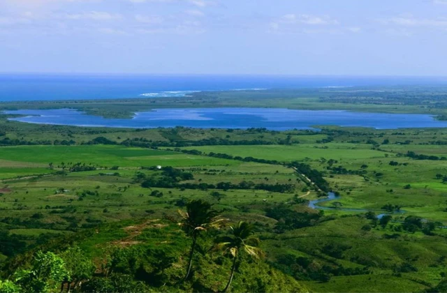 Laguna Limon Miches